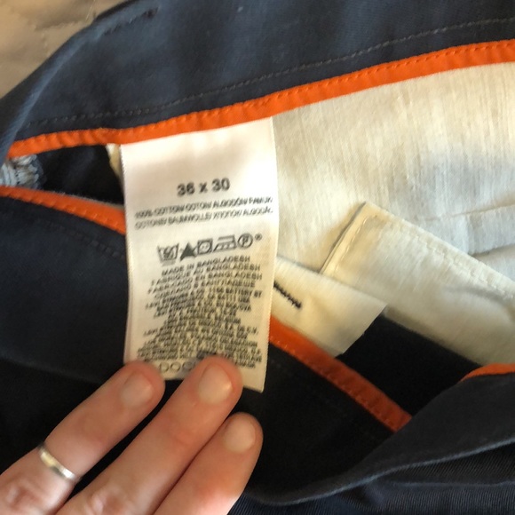 Navy Dockers pants - Picture 3 of 4